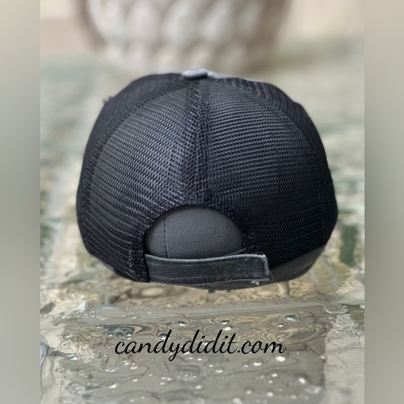 NWT Hot! KISS Rock & Roll Handmade Vintage Look Crystal Bling Ball Cap - Picture 6 of 10